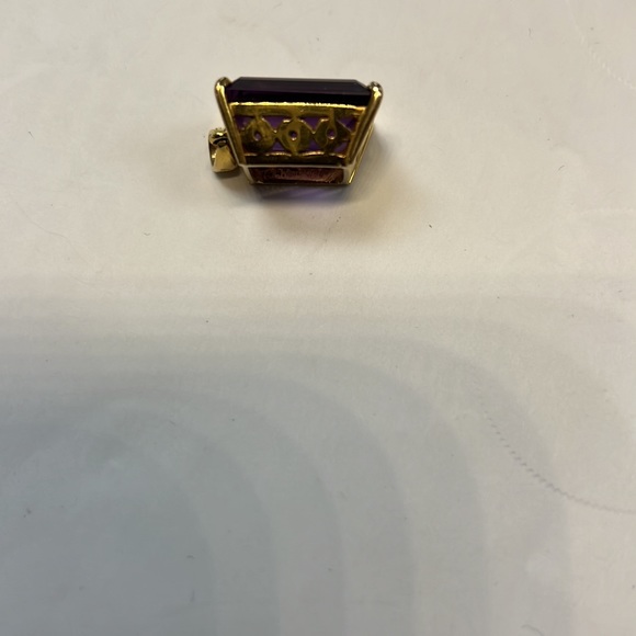 Amethyst 18K Solid Gold Pendant - Picture 6 of 7